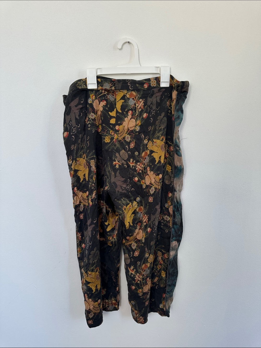 Floral Print Womens Pants - Black with Multicolor Floral Pattern - Picture 4 of 5